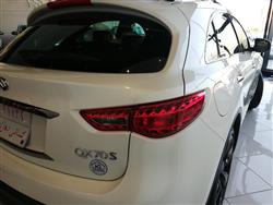 Infiniti QX70
